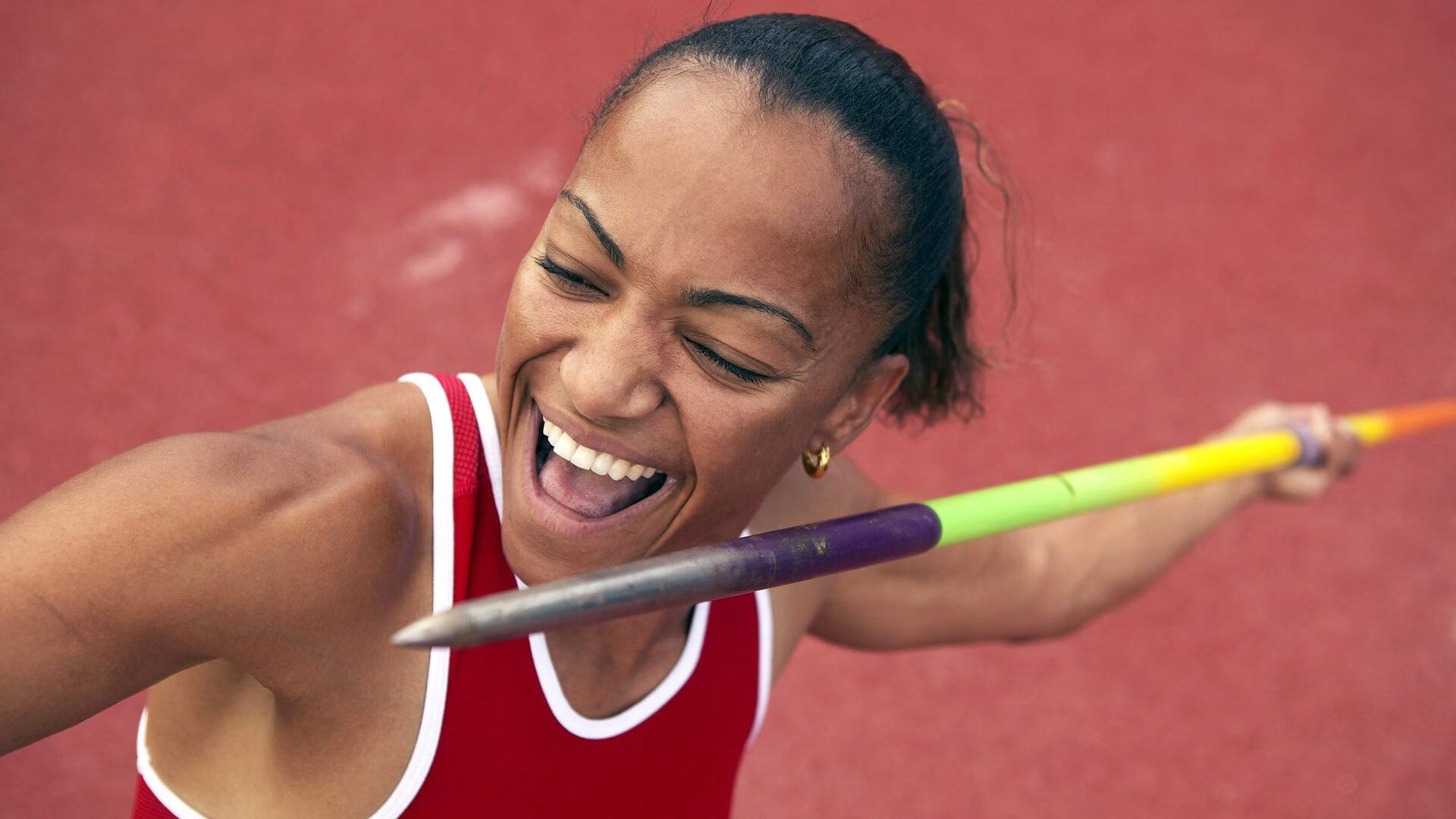 拳击比赛激烈开打 冠军宝座悬念丛生,拳击夺冠